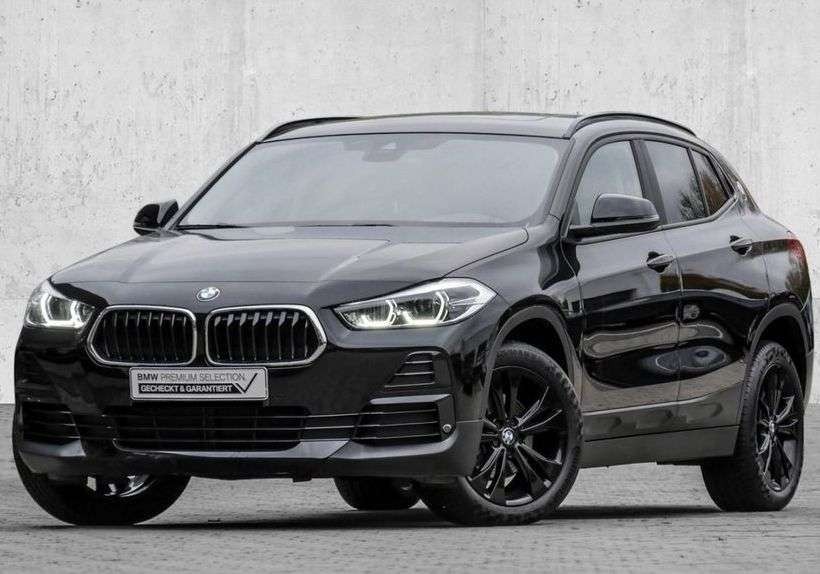 BMW  X2