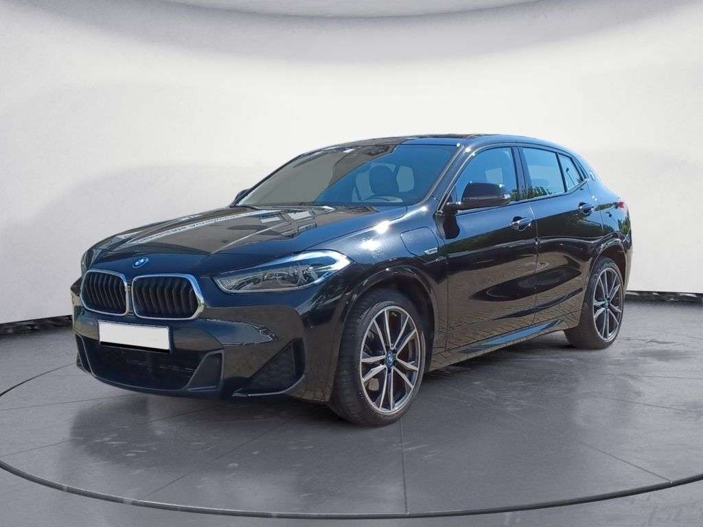 BMW  X2
