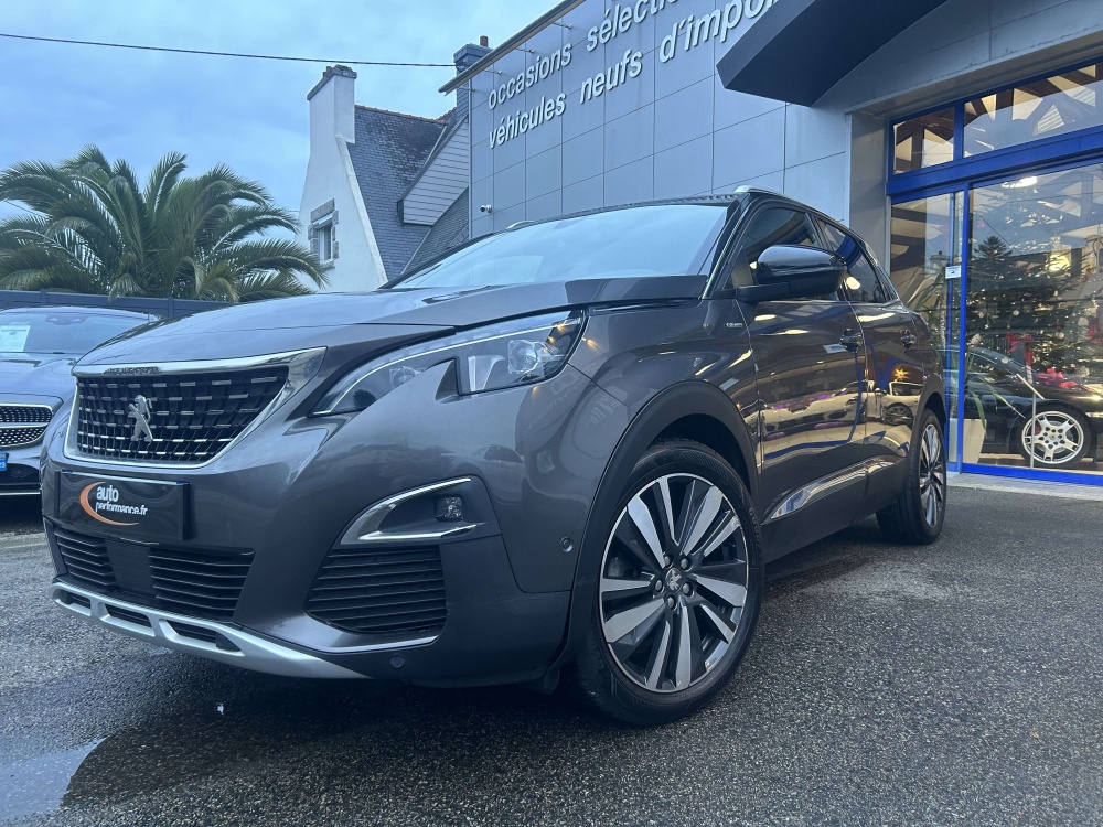 PEUGEOT 3008 1.6L BlueHDI 130 CV Bvm GT LINE gris foncé