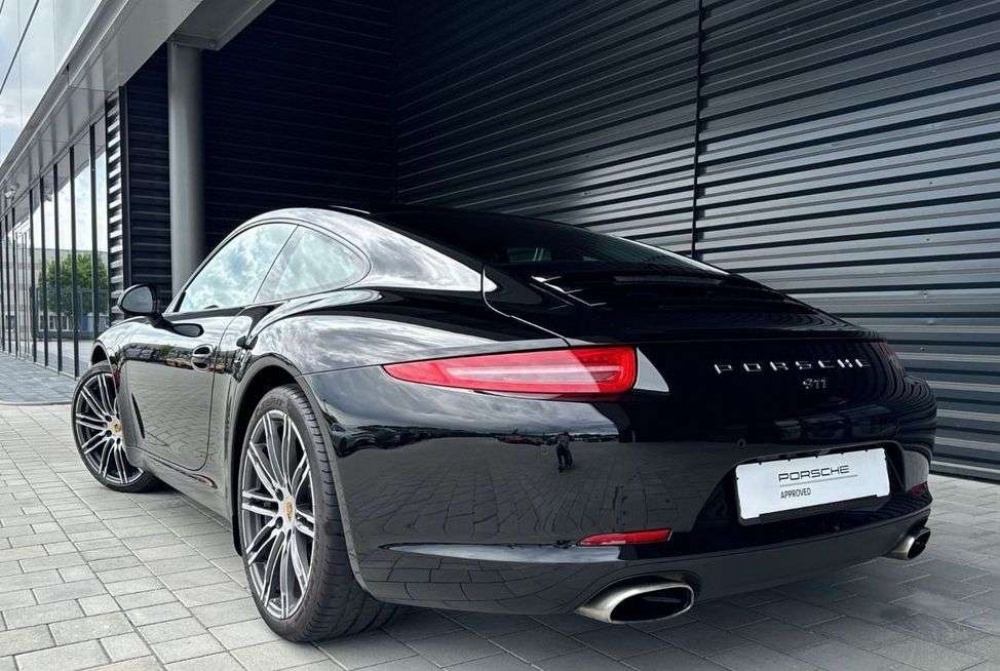 PORSCHE 911 991 Carrera Black Edition  Noir