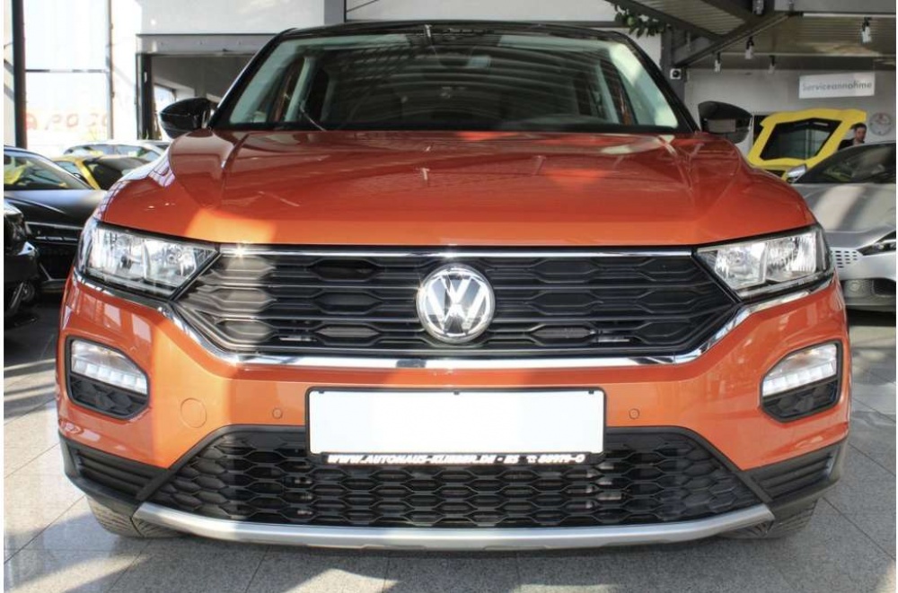 VOLKSWAGEN T-Roc 1.5 TSI DSG IQ.DRIVE Orange 