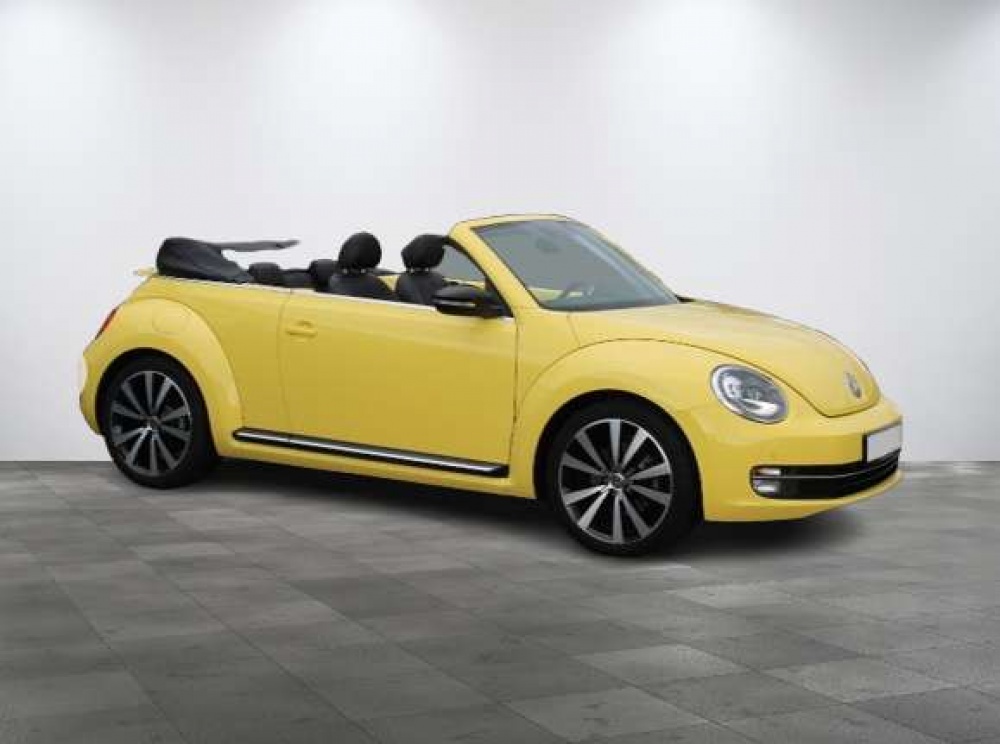 VOLKSWAGEN BEETLE CAB Sport 1.4 TSI Jaune