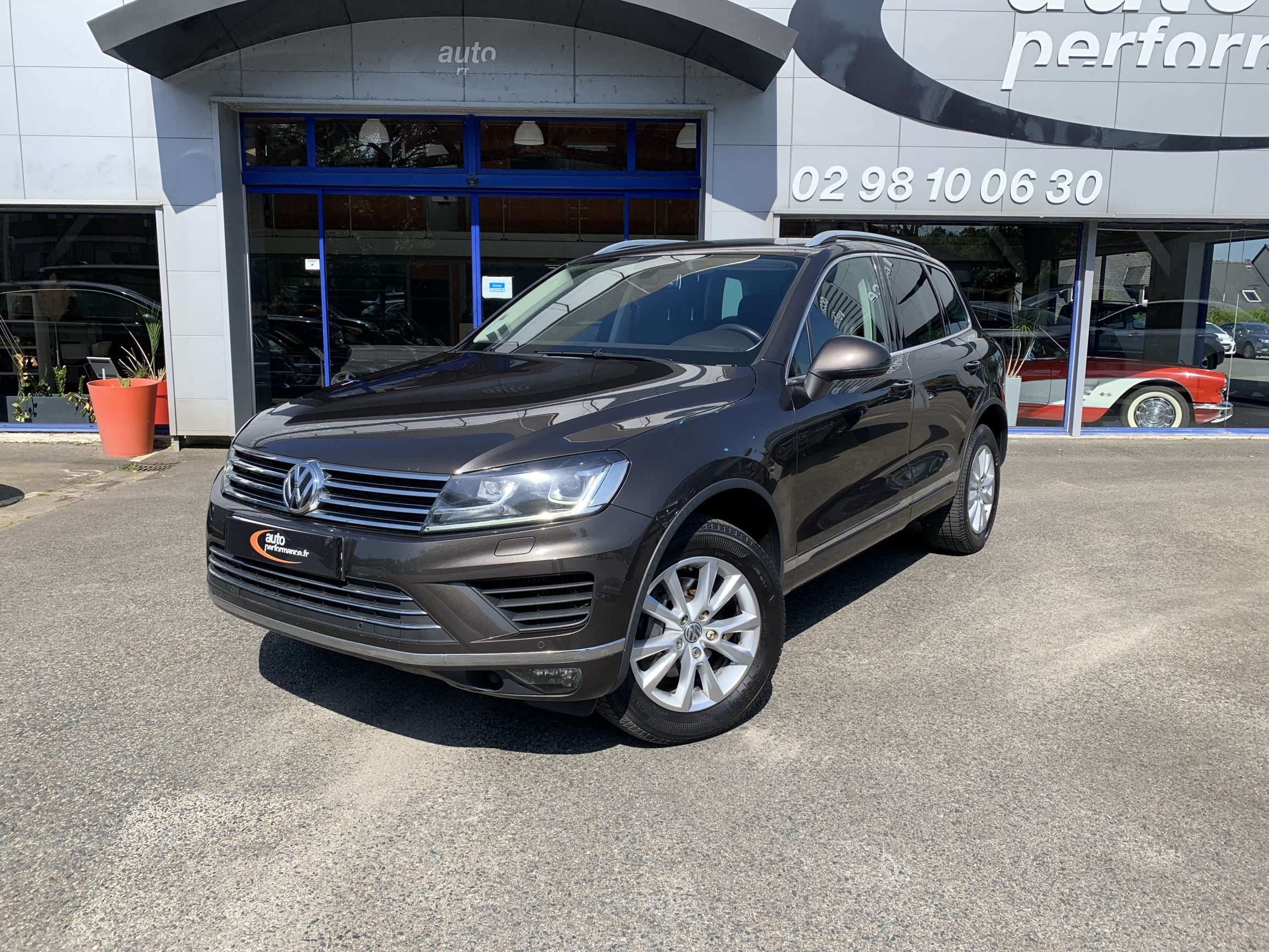 VOLKSWAGEN TOUAREG