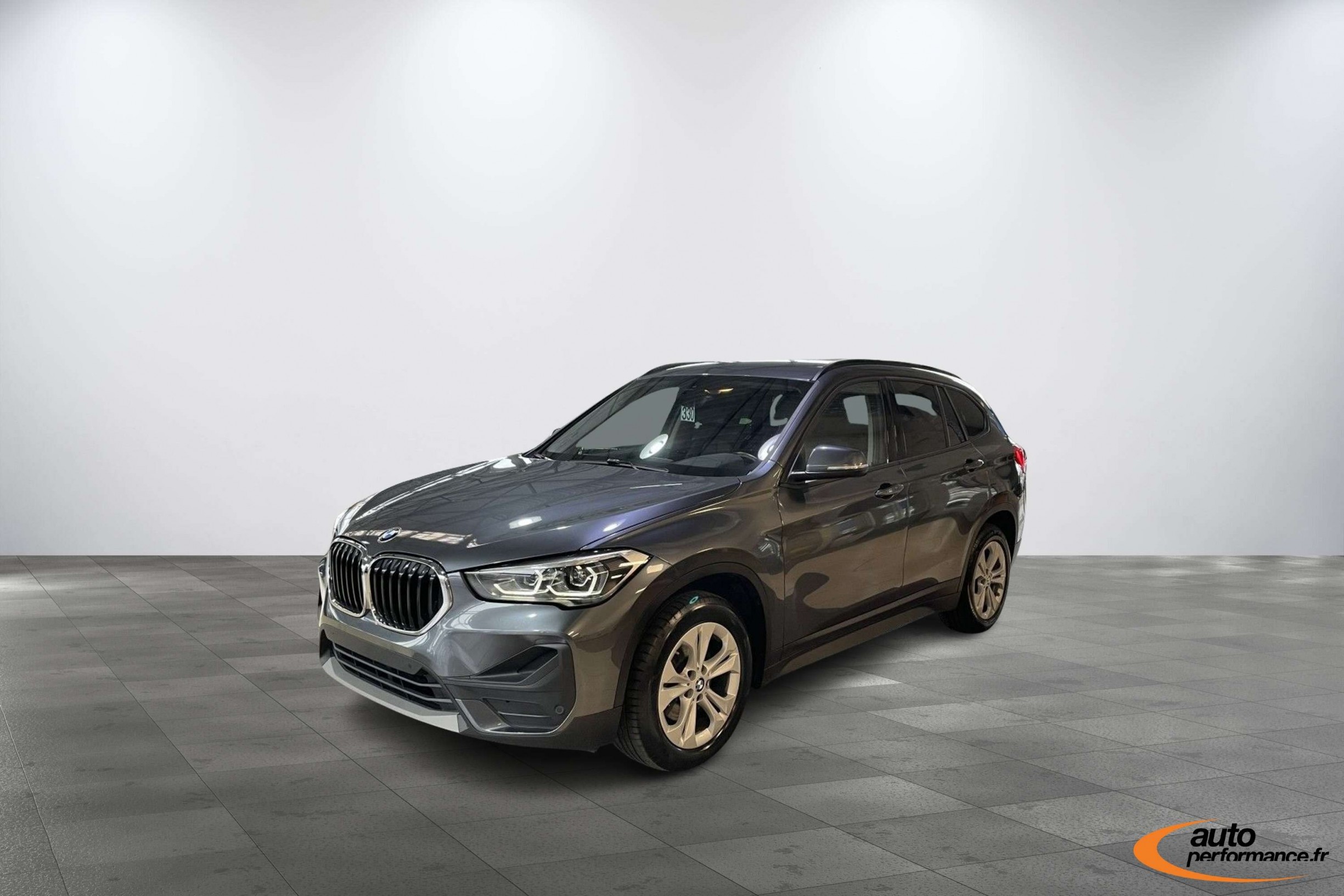 BMW  X1