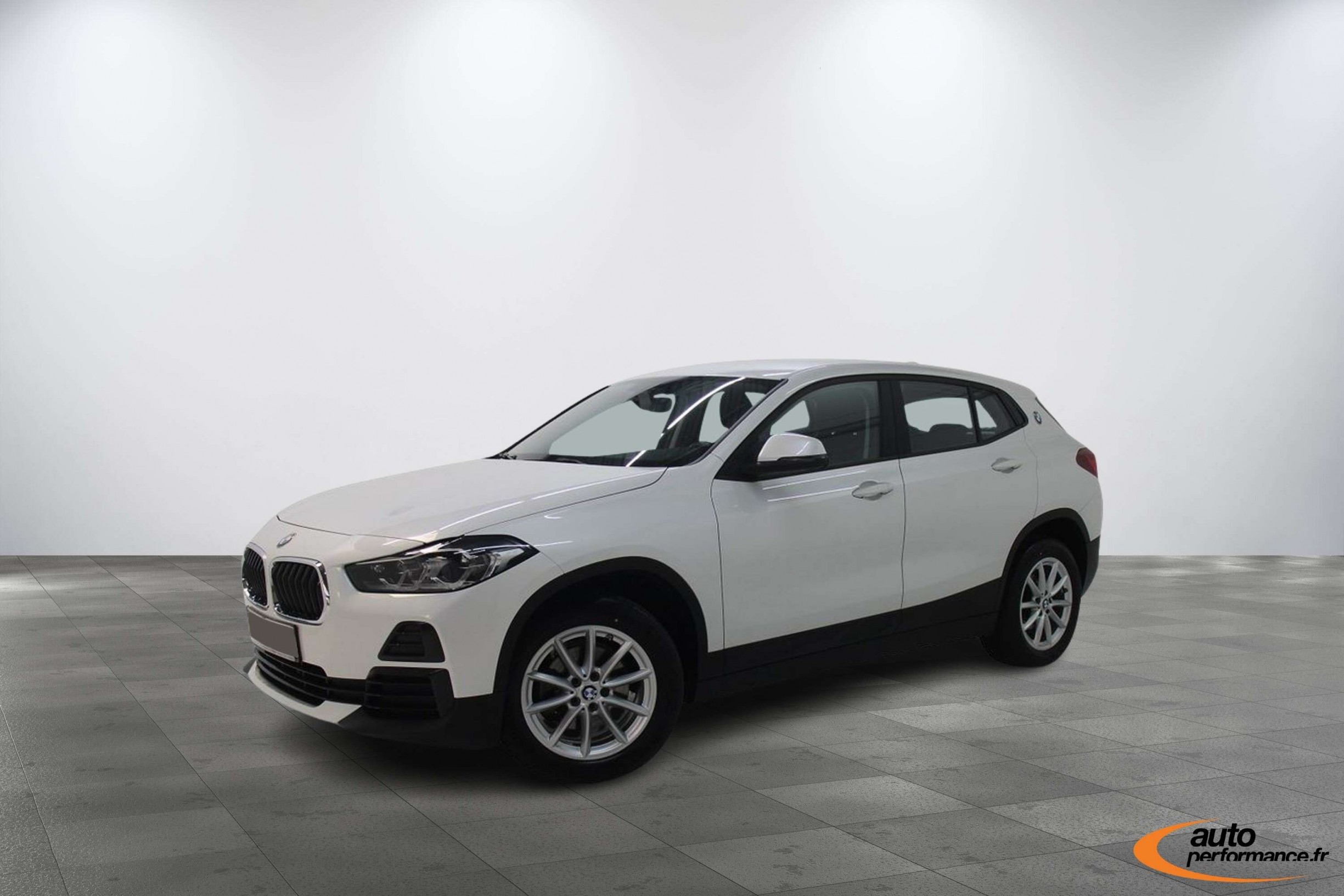 BMW  X2