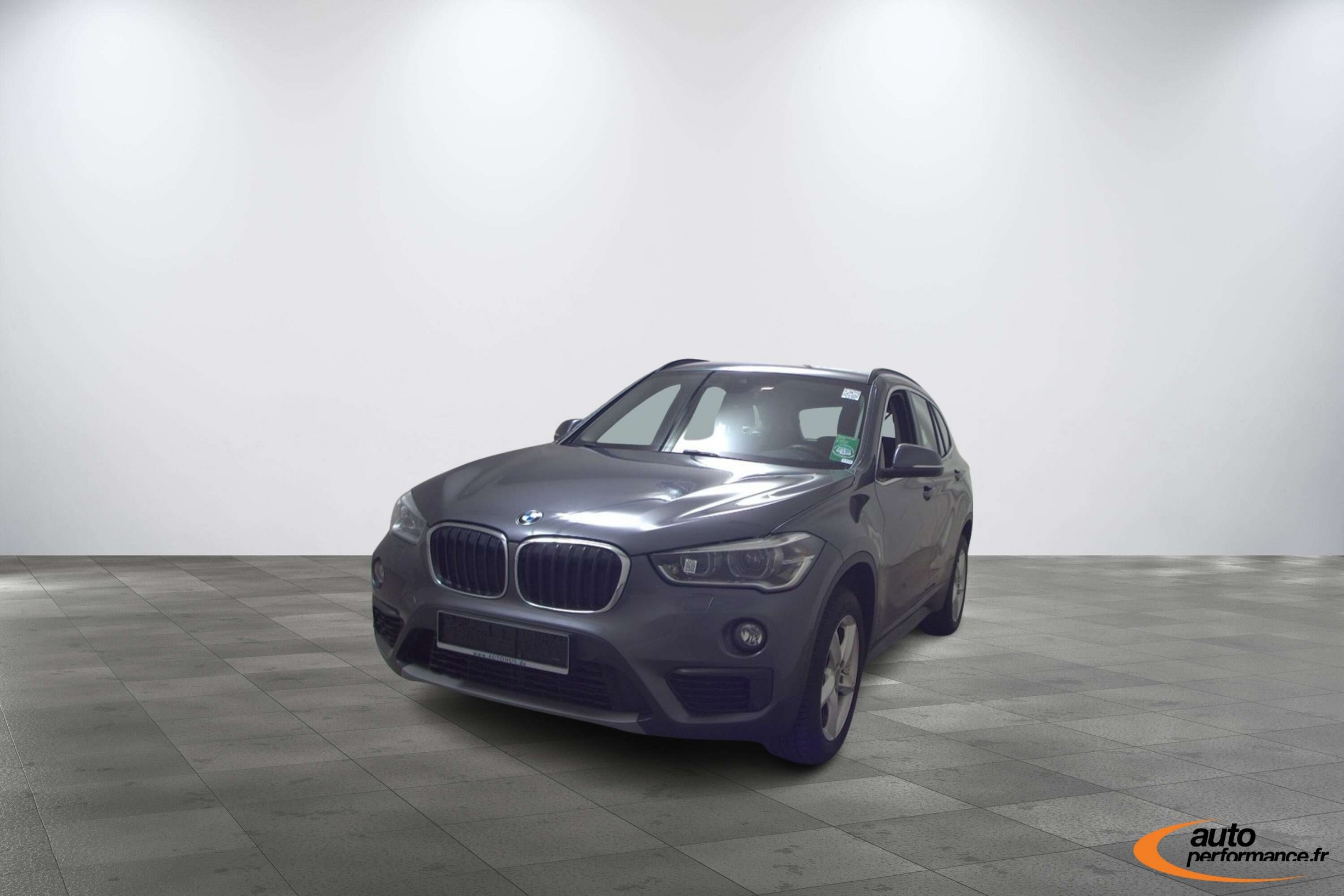 BMW  X1