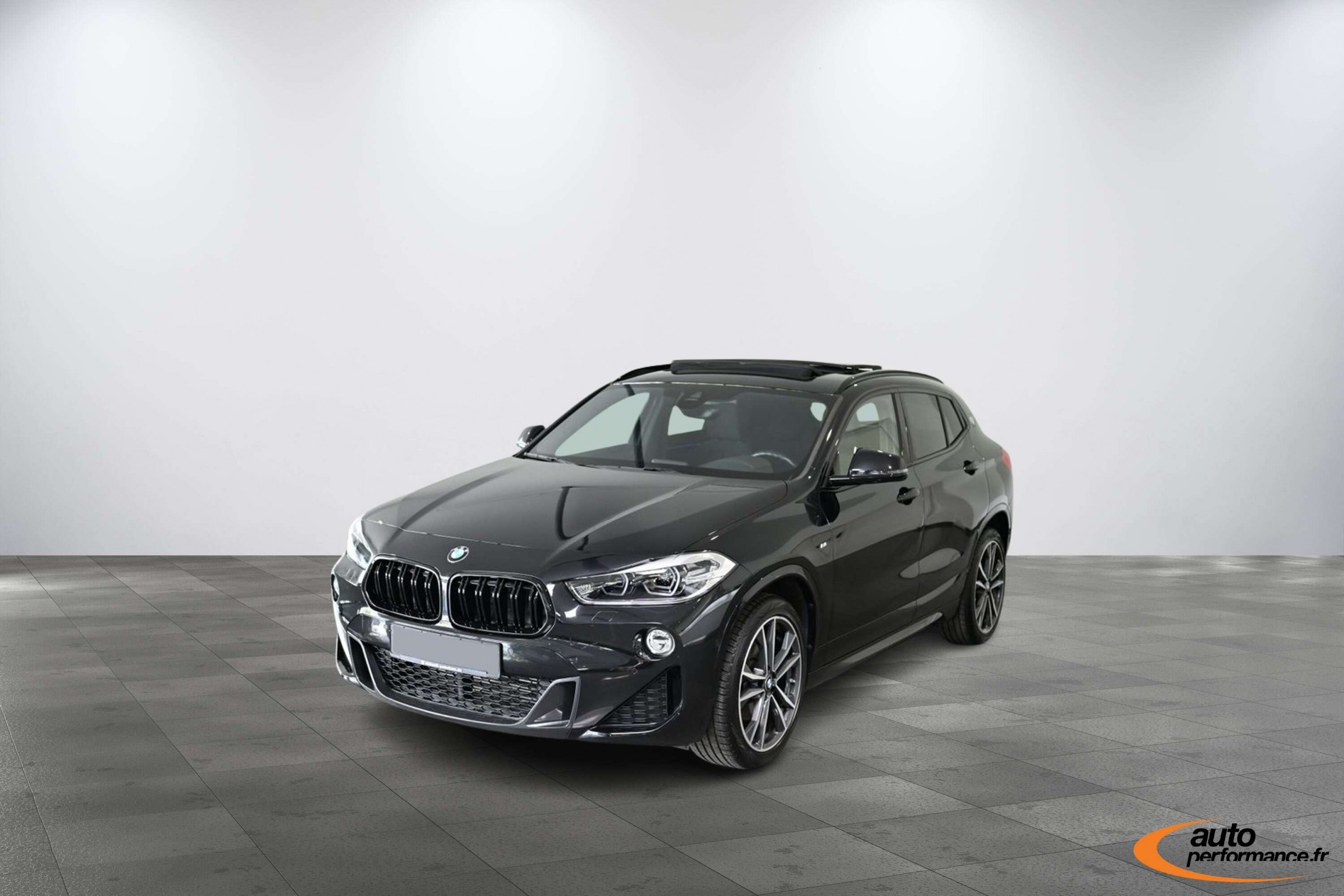 BMW  X2