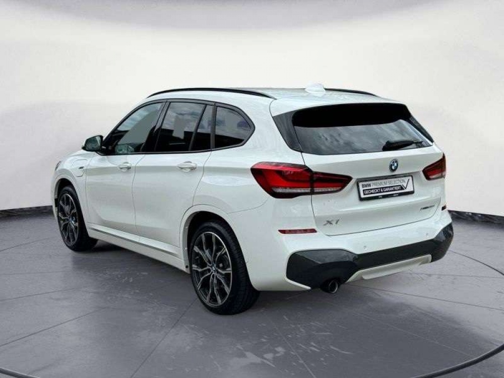 BMW  X1  xDrive25e M sport  Noir