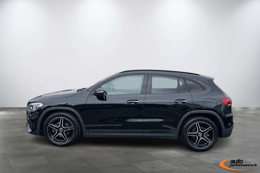 MERCEDES-BENZ GLA AMG Line 4matic Noir