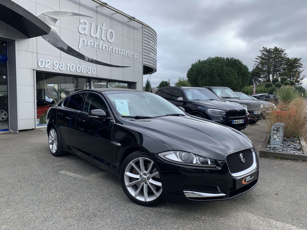 JAGUAR XF 3.0 V6 D S 275ch luxe prenium Noir