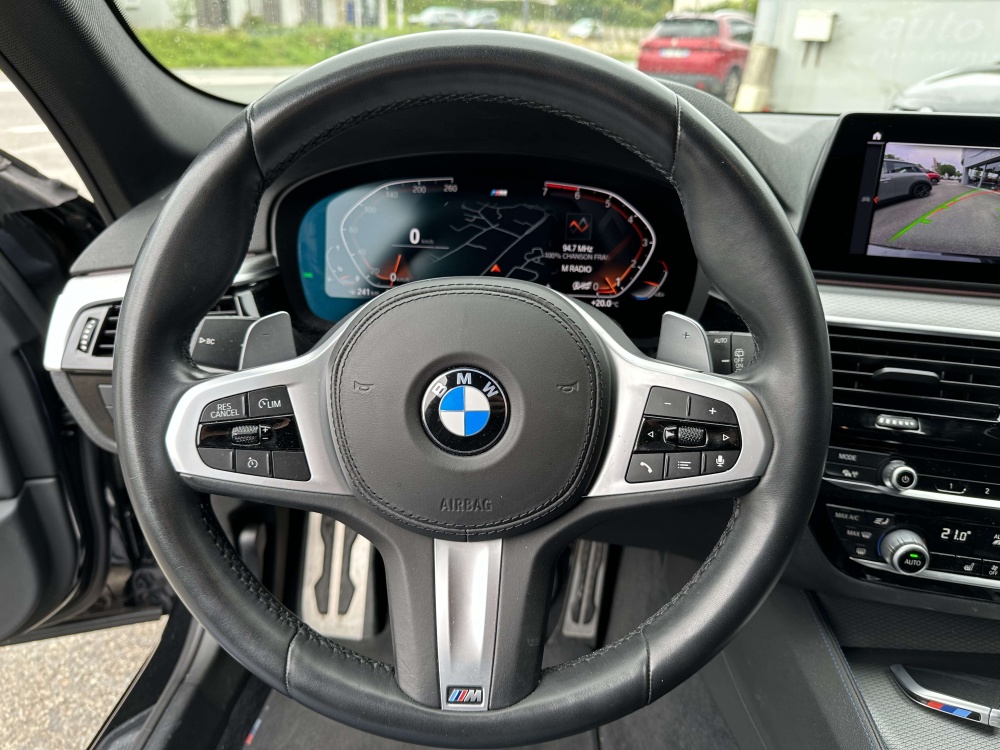 BMW  SERIE 5 TOURING F31 520I M SPORT Noir