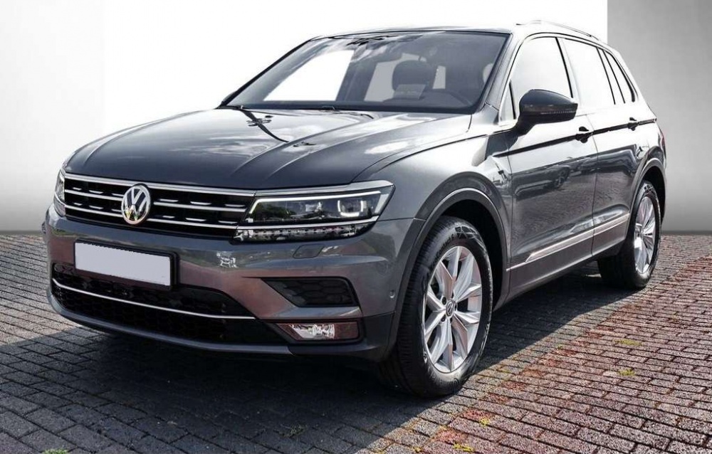 VOLKSWAGEN TIGUAN  2.0 TDI Highline 4MOTION DSG Gris Peinture métallisée