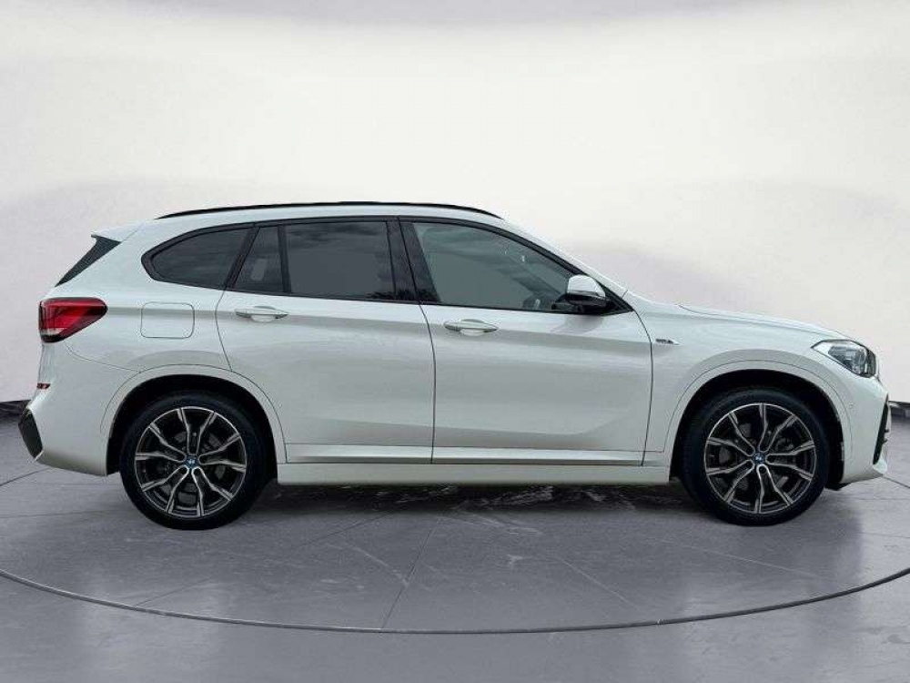 BMW  X1  xDrive25e M sport  Noir