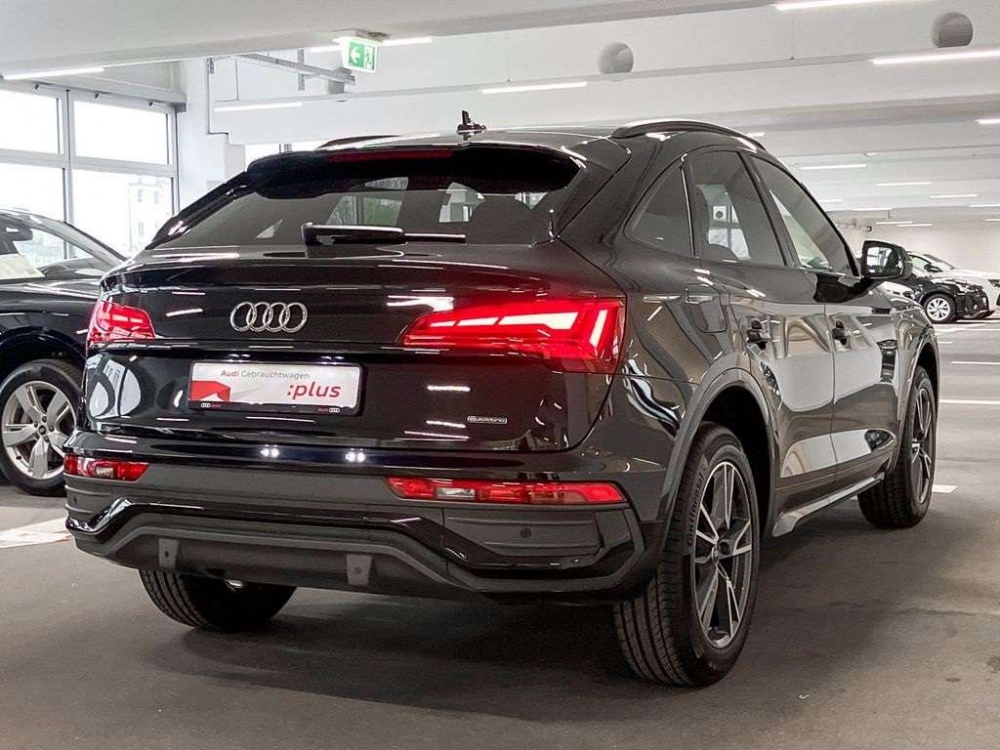 AUDI Q5 Audi Q5 Sportback 40 TDI S tronic S LINE NOIR