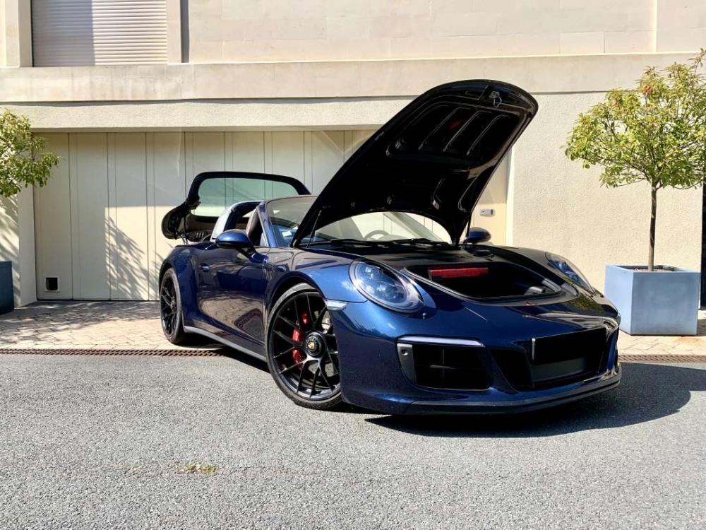 PORSCHE 911 991.2 Targa 4 GTS Bleu nuit métallisé