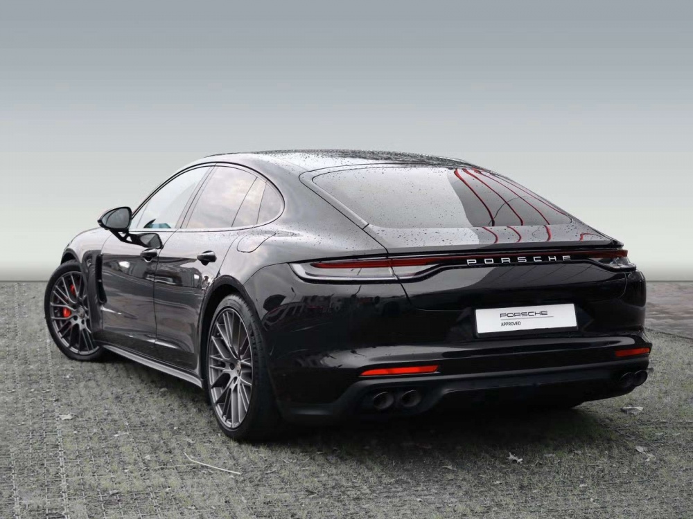 PORSCHE PANAMERA 4S E-Hybrid Noir