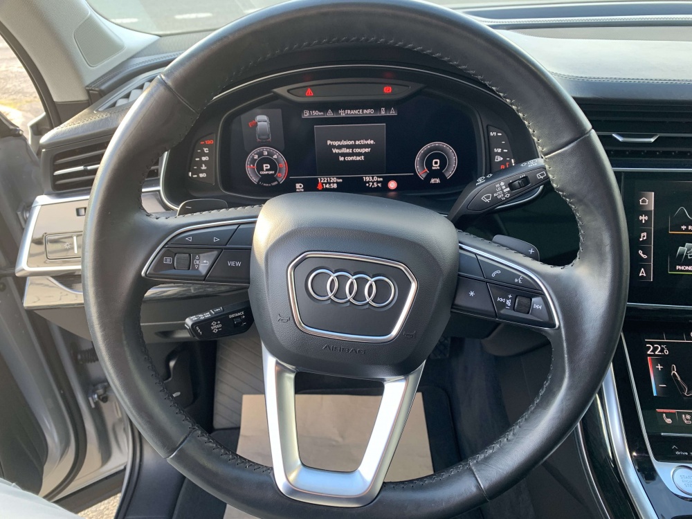 AUDI Q7 Avus extended quattro Tiptronic 7 places 