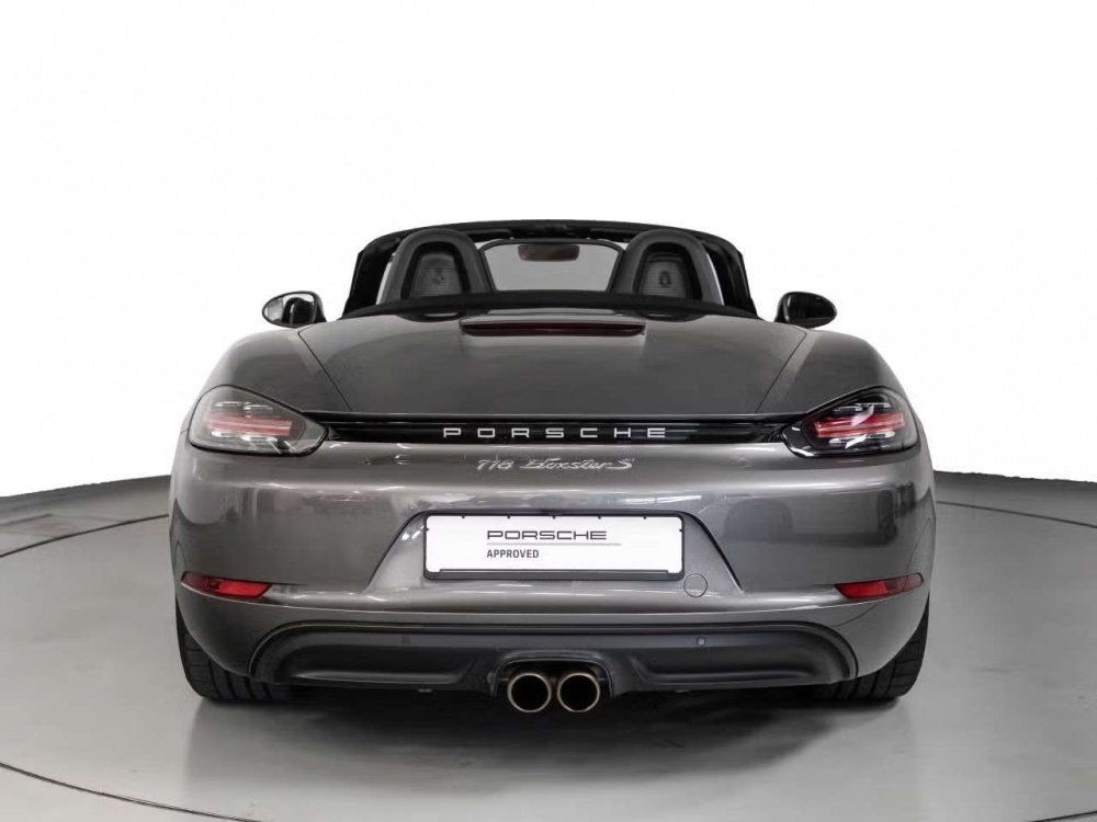 PORSCHE BOXSTER 718 Boxster S (982) PDK Gris métallisé 