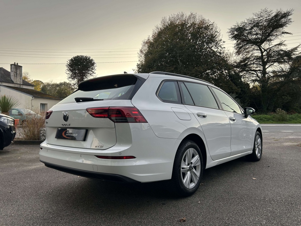 VOLKSWAGEN Golf VIII Golf VIII SW Variant  Blanc