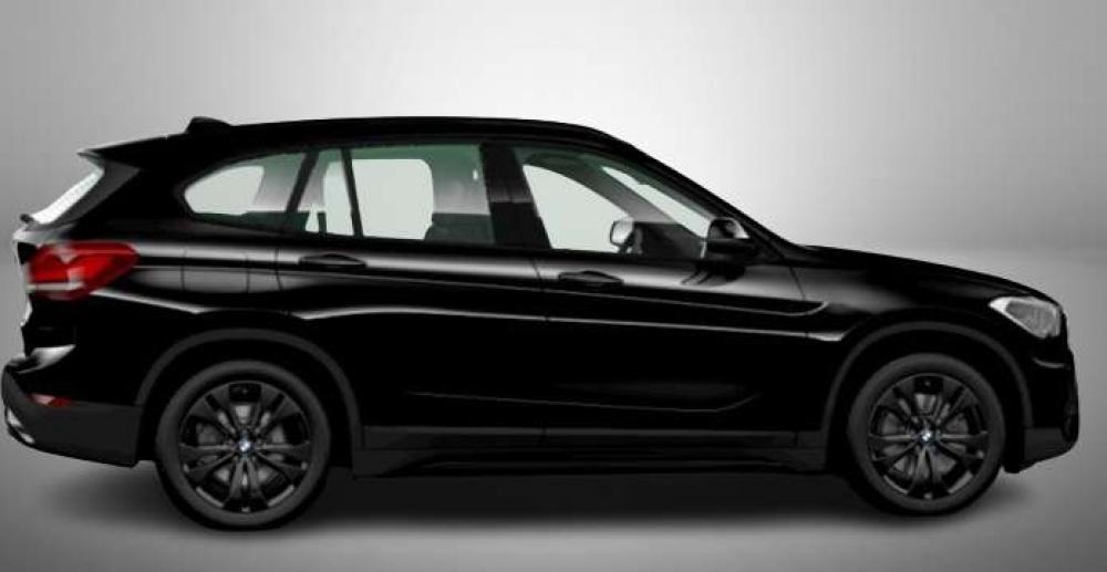 BMW  X1 sDRIVE 18i Noir