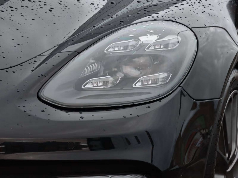 PORSCHE PANAMERA 4S E-Hybrid Noir