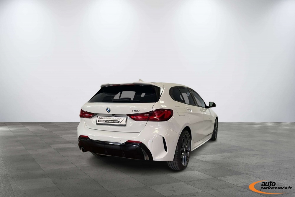 BMW  SERIE 1 M SPORT 118 i  Blanc