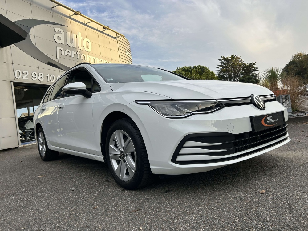 VOLKSWAGEN Golf VIII Golf VIII SW Variant  Blanc