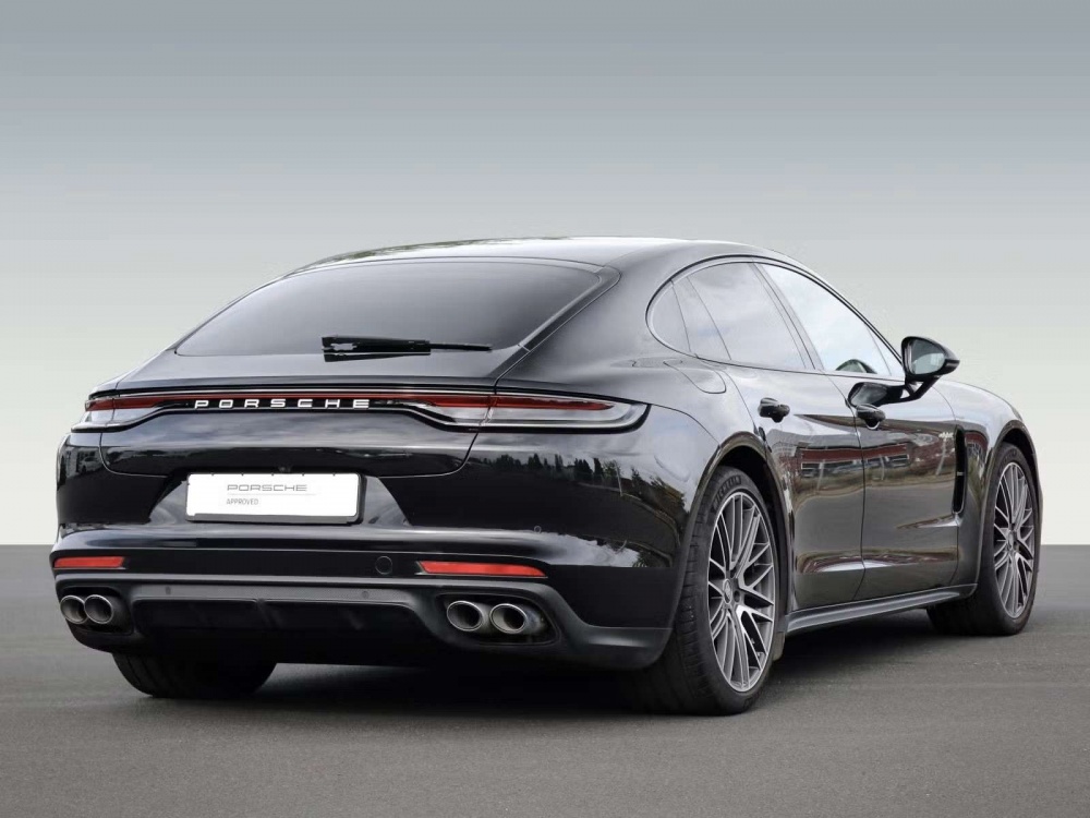 PORSCHE PANAMERA 4S E-Hybrid Noir