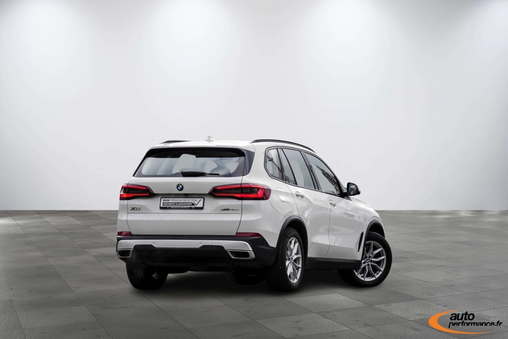 BMW  X5 xDRIVE 45e Blanc